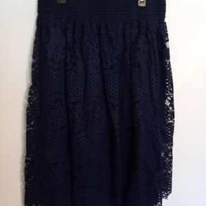 Metrowear Lace A-Line Skirt Knee Length Sz S Elastic Waist VCG